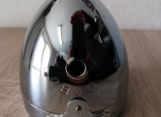 Světlo na stadion s11  nachromujem vaše staré kýblík,rámeček,znak daimon 1500.-kč