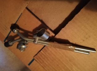 prodám držáky plexi štítu